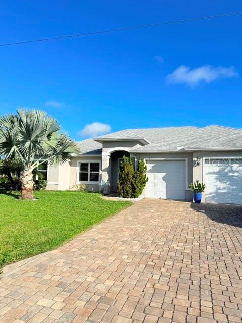 3 CEDAR HOLLOW CT