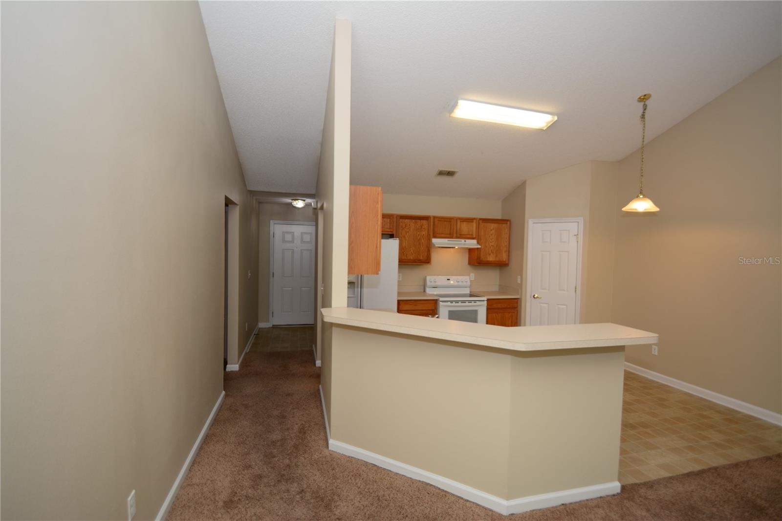 33 ROSEPETAL LN #B — photo 3