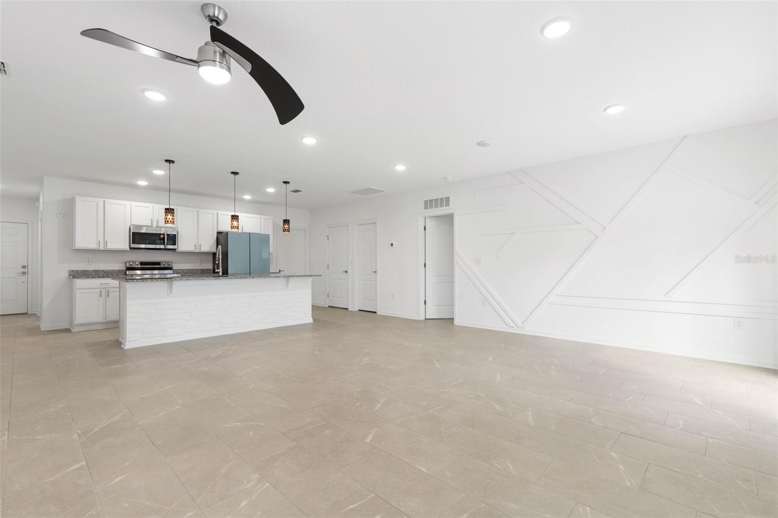24 BEACON MILL LN — photo 7