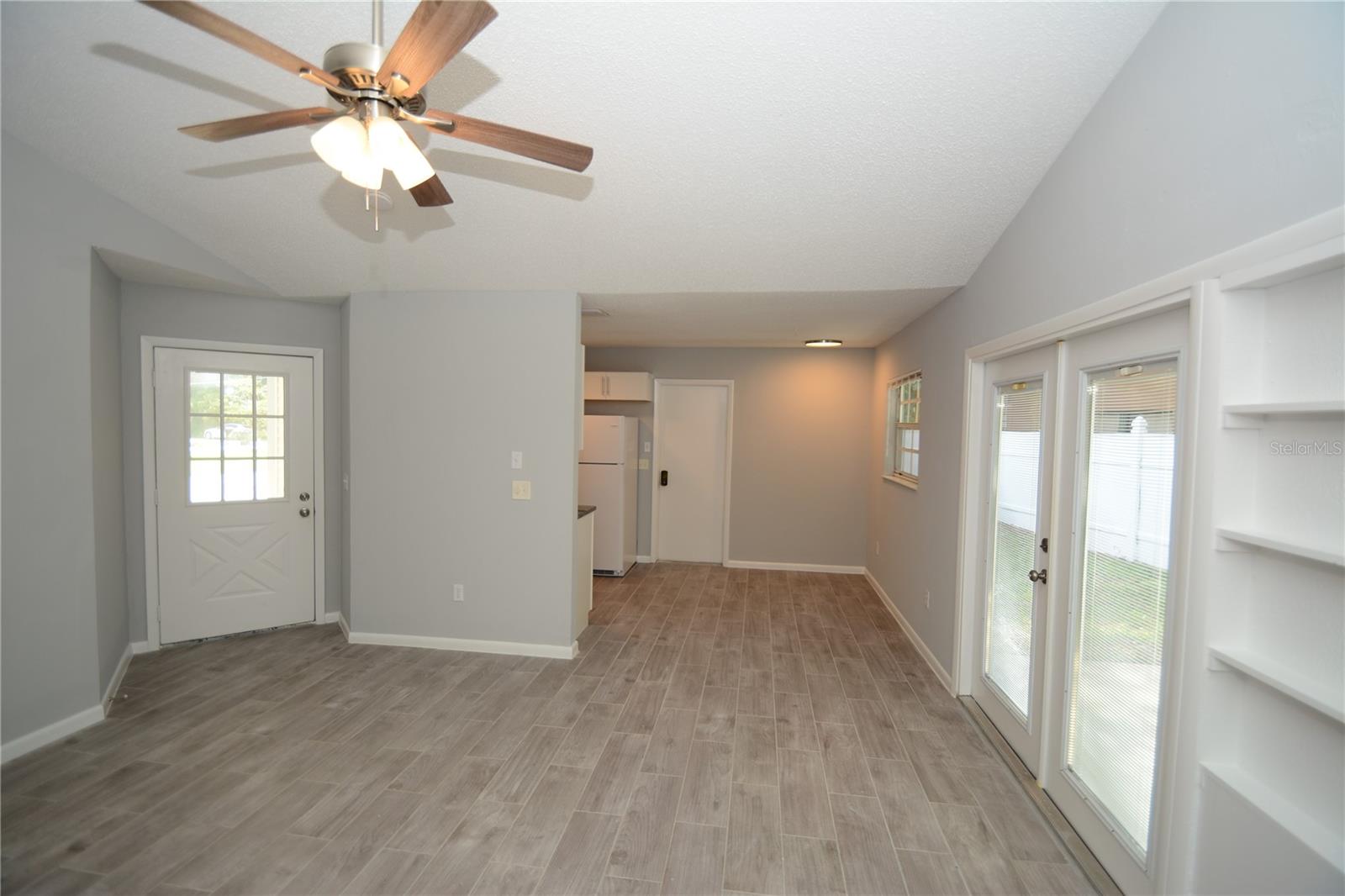 107 BRUNSWICK LN #A — photo 6