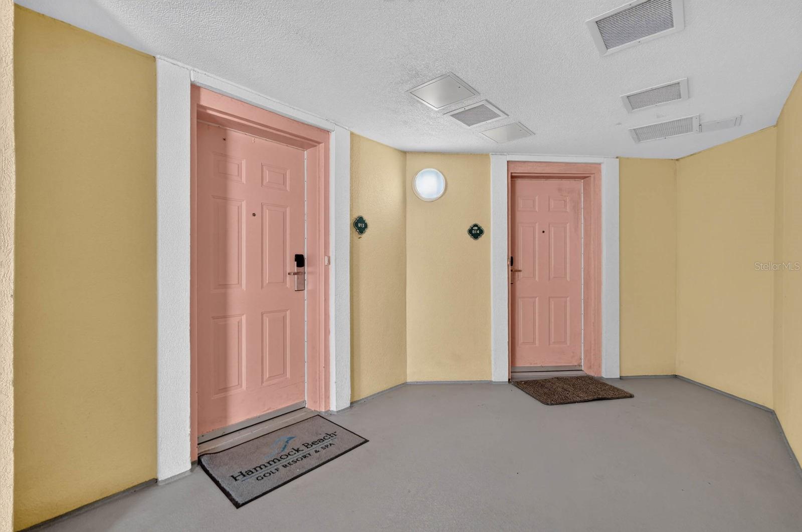 200 OCEAN CREST DR #813 — photo 3