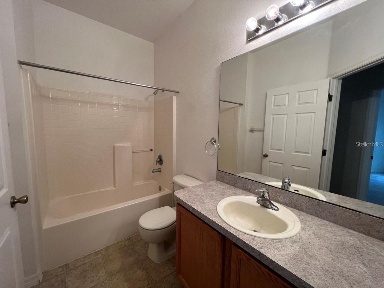 134 RYBERRY DR — photo 6