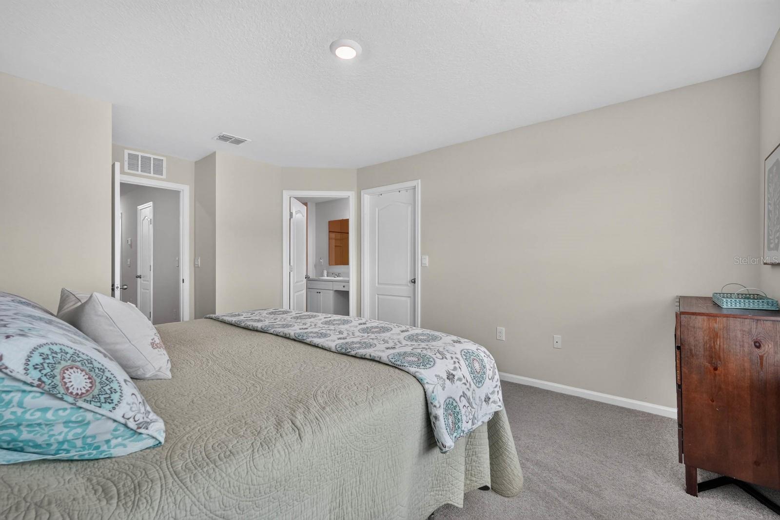 138 REDBUD RD — photo 8