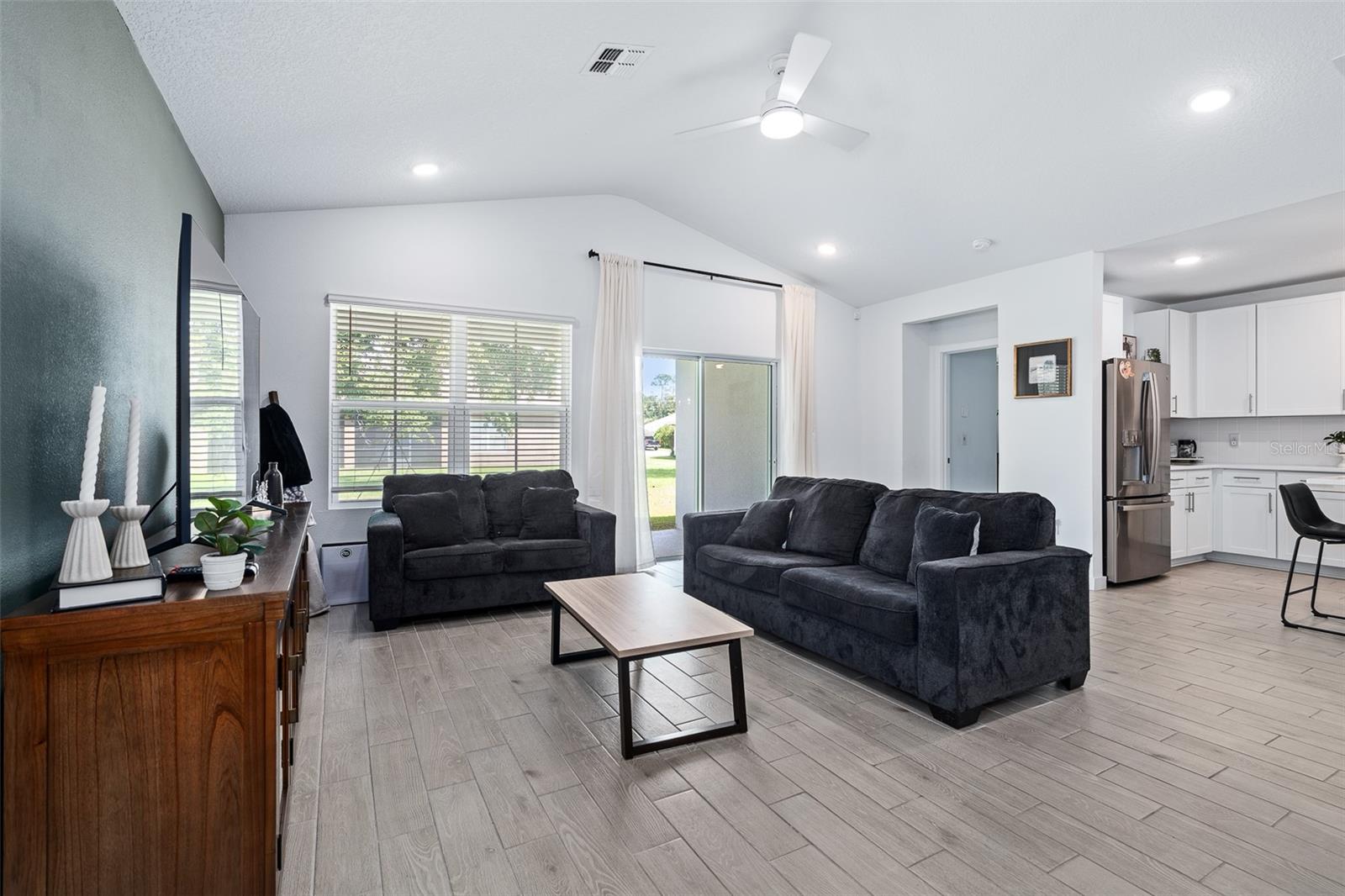 17 BIRCHWOOD PL — photo 10