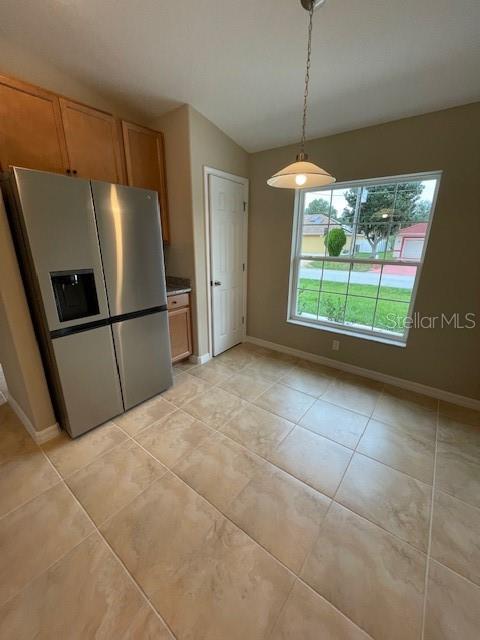 14 PRESIDENTIAL LN — photo 3