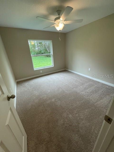 14 PRESIDENTIAL LN — photo 9