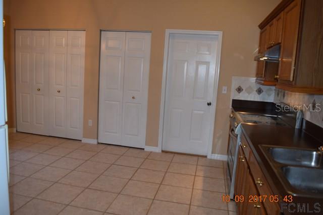 24 POPLAR DR — photo 11