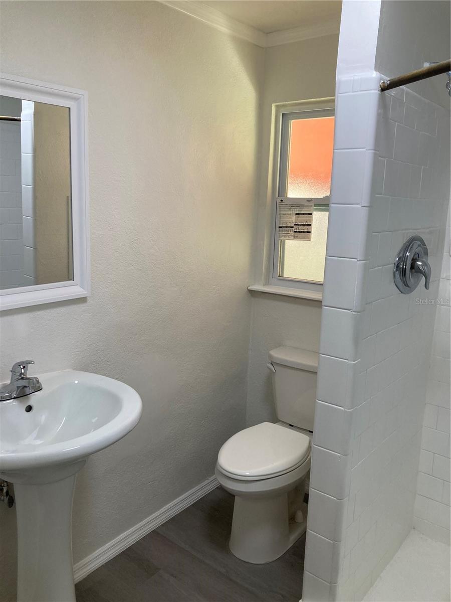 5221 N RONALD REAGAN BLVD — photo 6