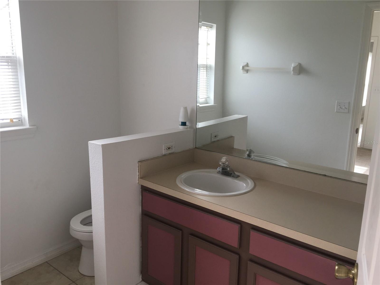 1726 CROWNED AVE — photo 6