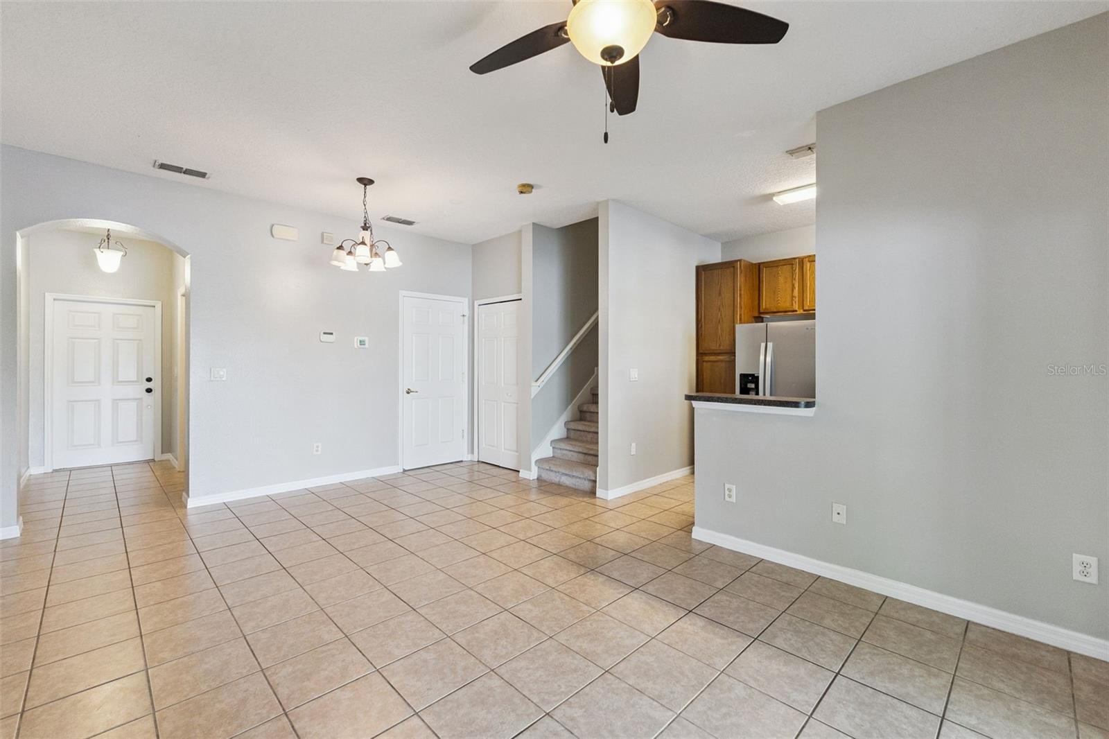 209 ASTON GRANDE DR — photo 8