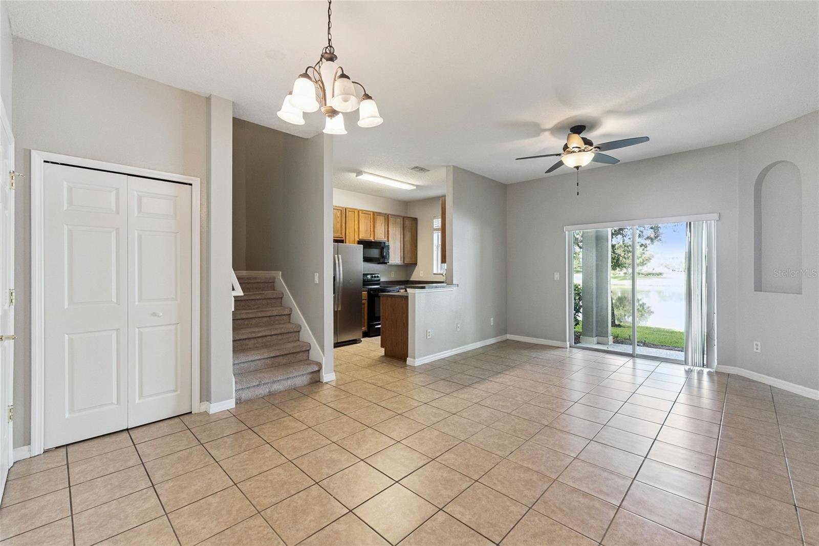 209 ASTON GRANDE DR — photo 9