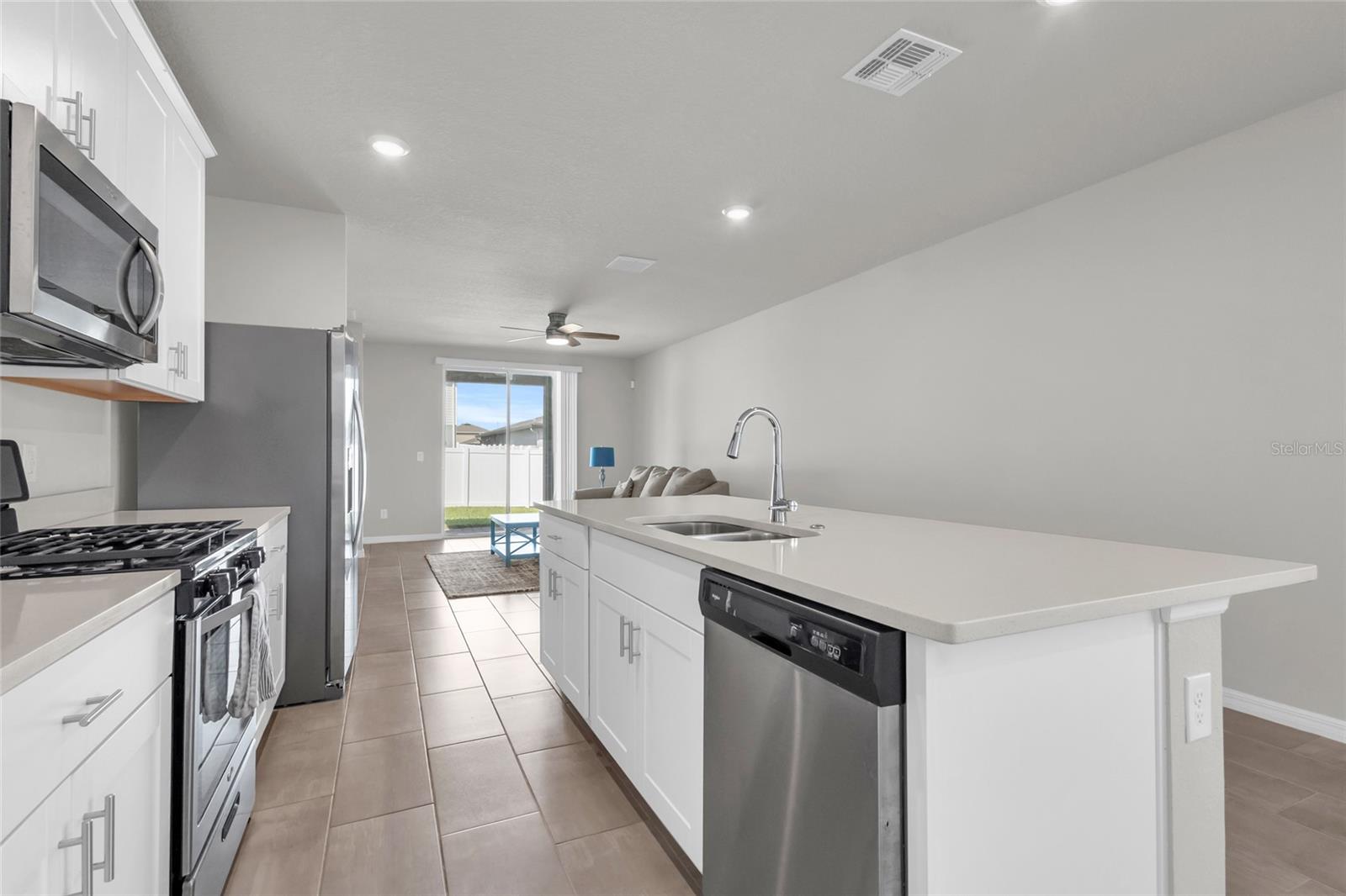3916 BRANT PL — photo 9