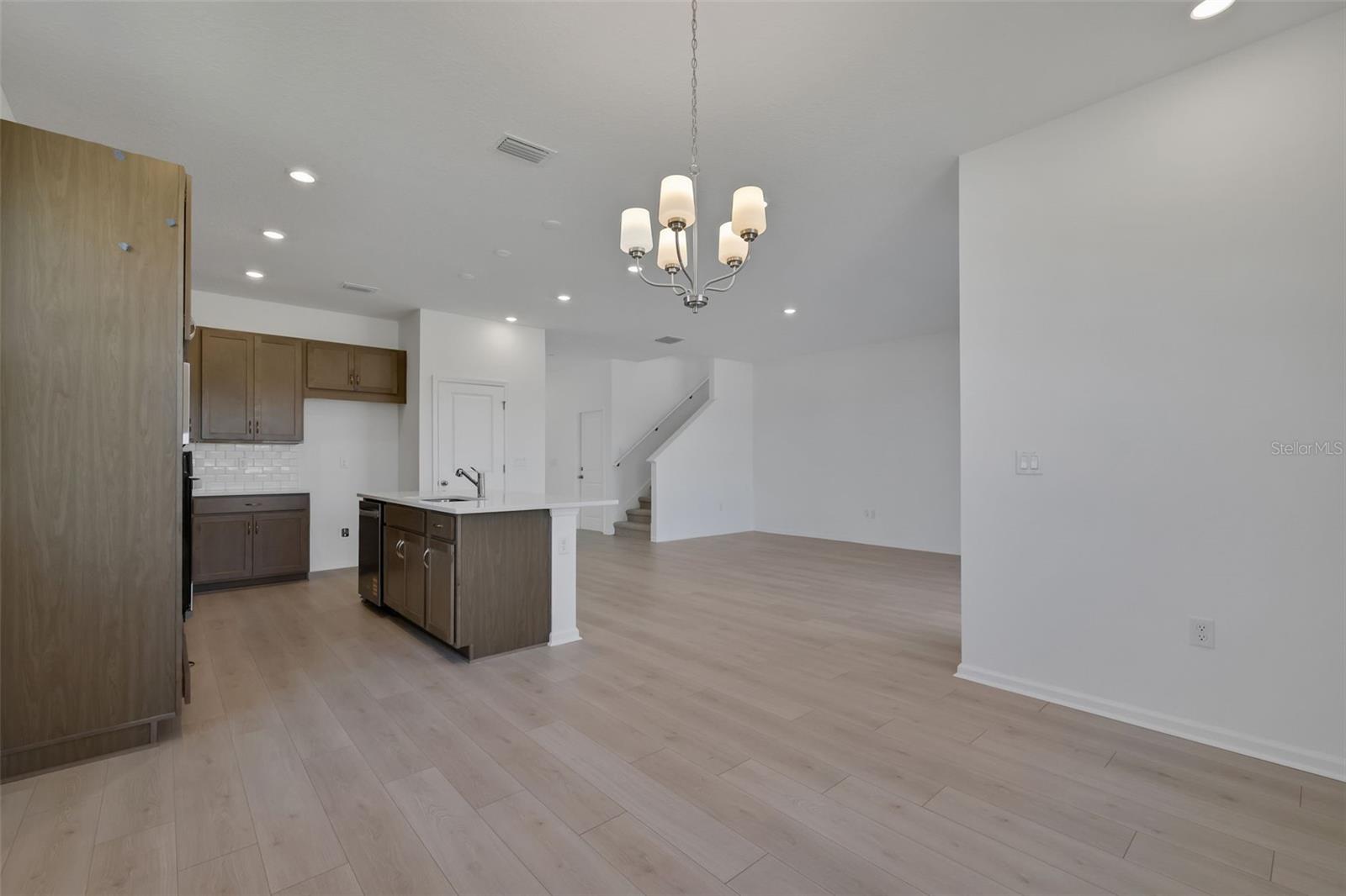 2956 SUPERMARINE RD — photo 8