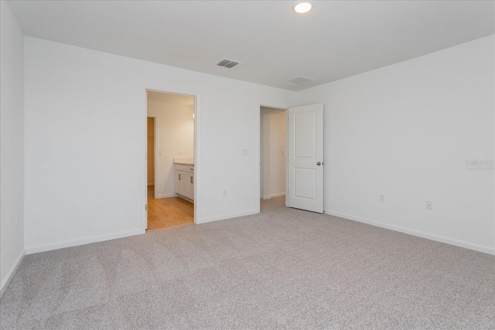 2908 SUPERMARINE RD — photo 12