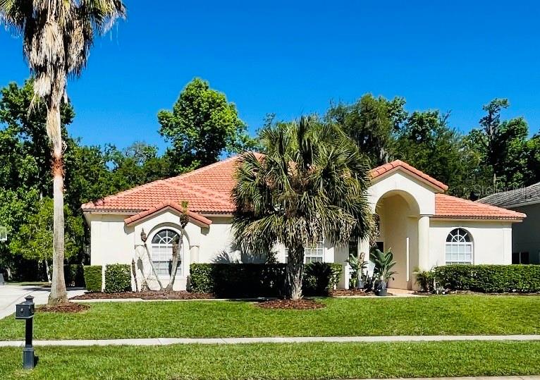 1584 SHADOWMOSS CIR