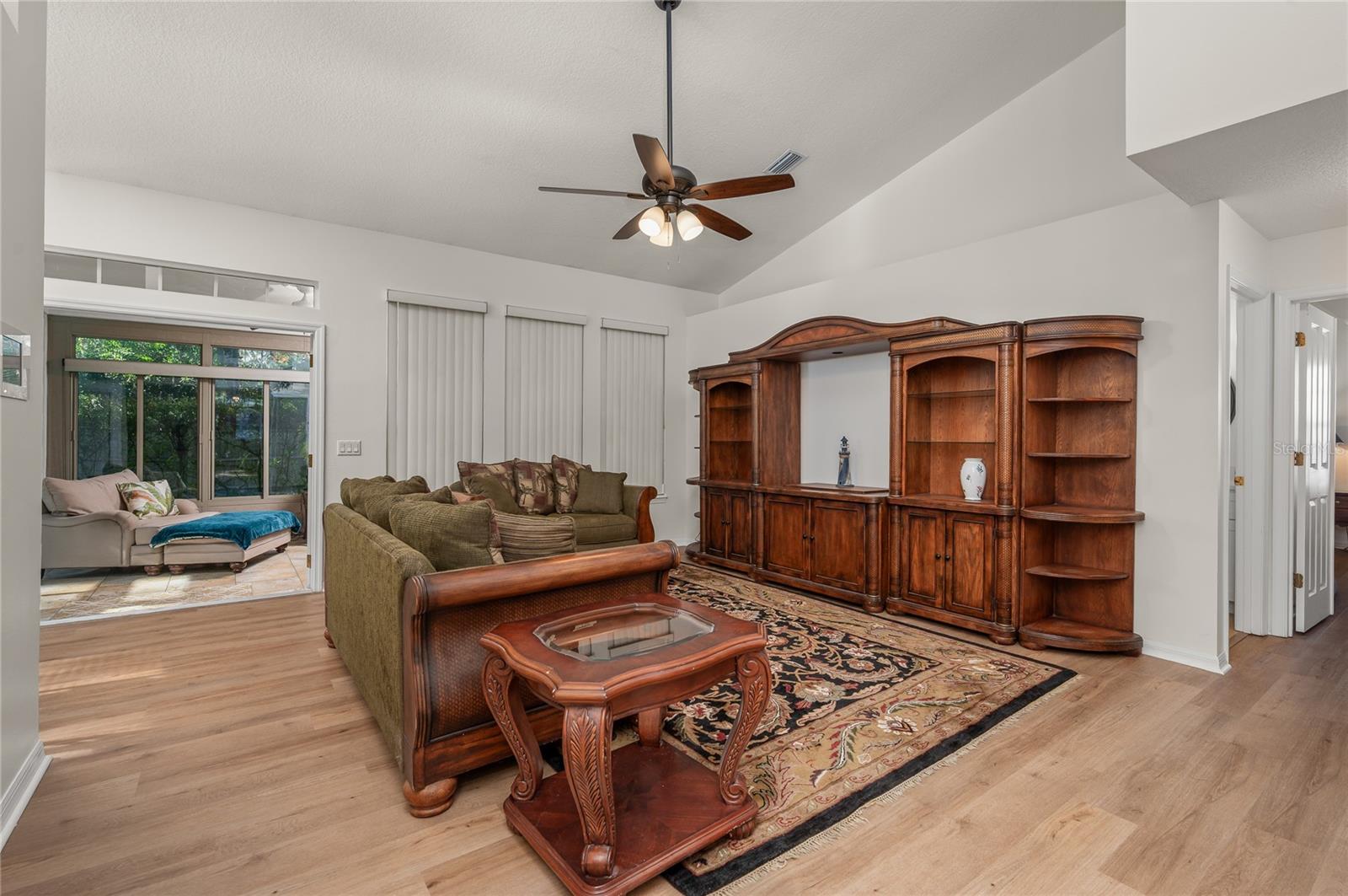 5091 GREAT OAK LN — photo 8