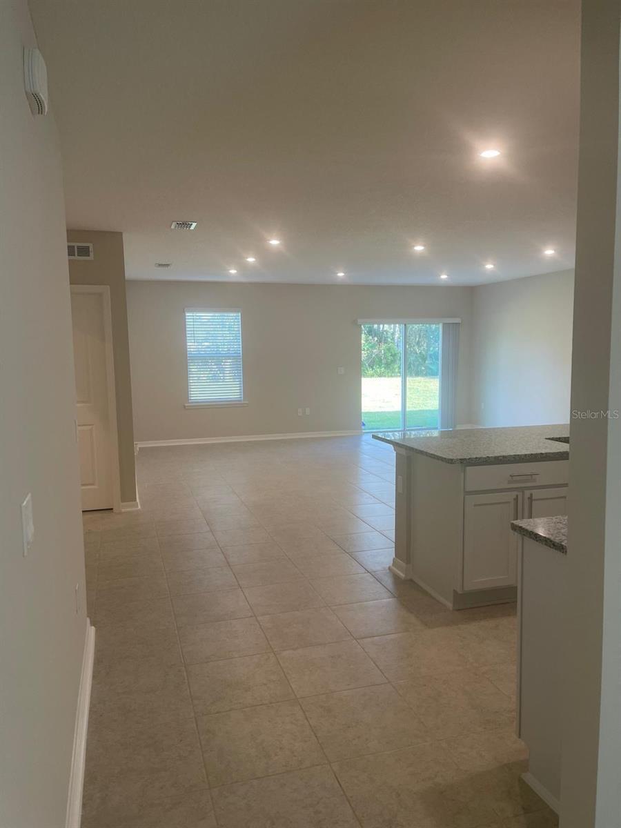 71 LUTHER DR — photo 12