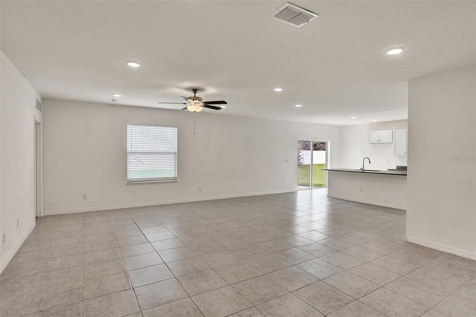 28 BECKER LN — photo 11