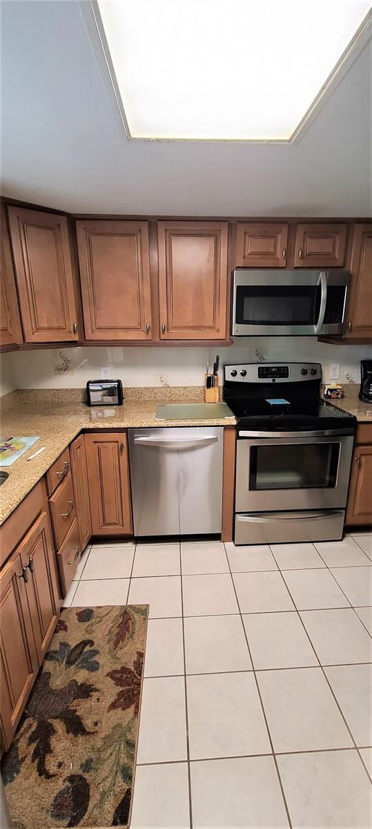 815 OCEAN SHORE BLVD #9B — photo 8