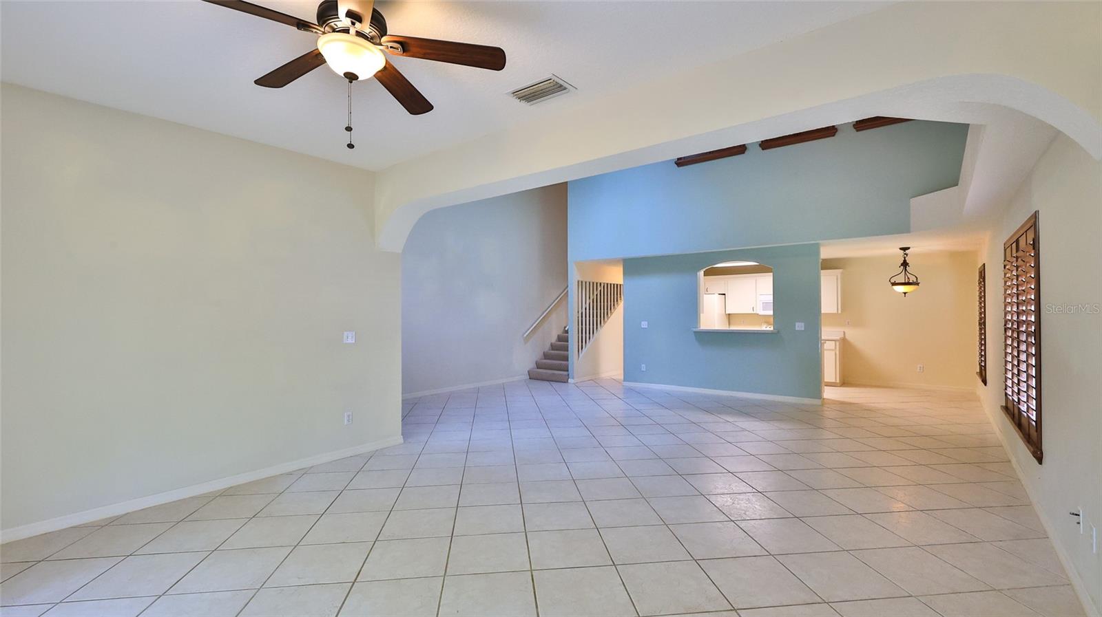 2271 CANDLEWOOD LN — photo 9