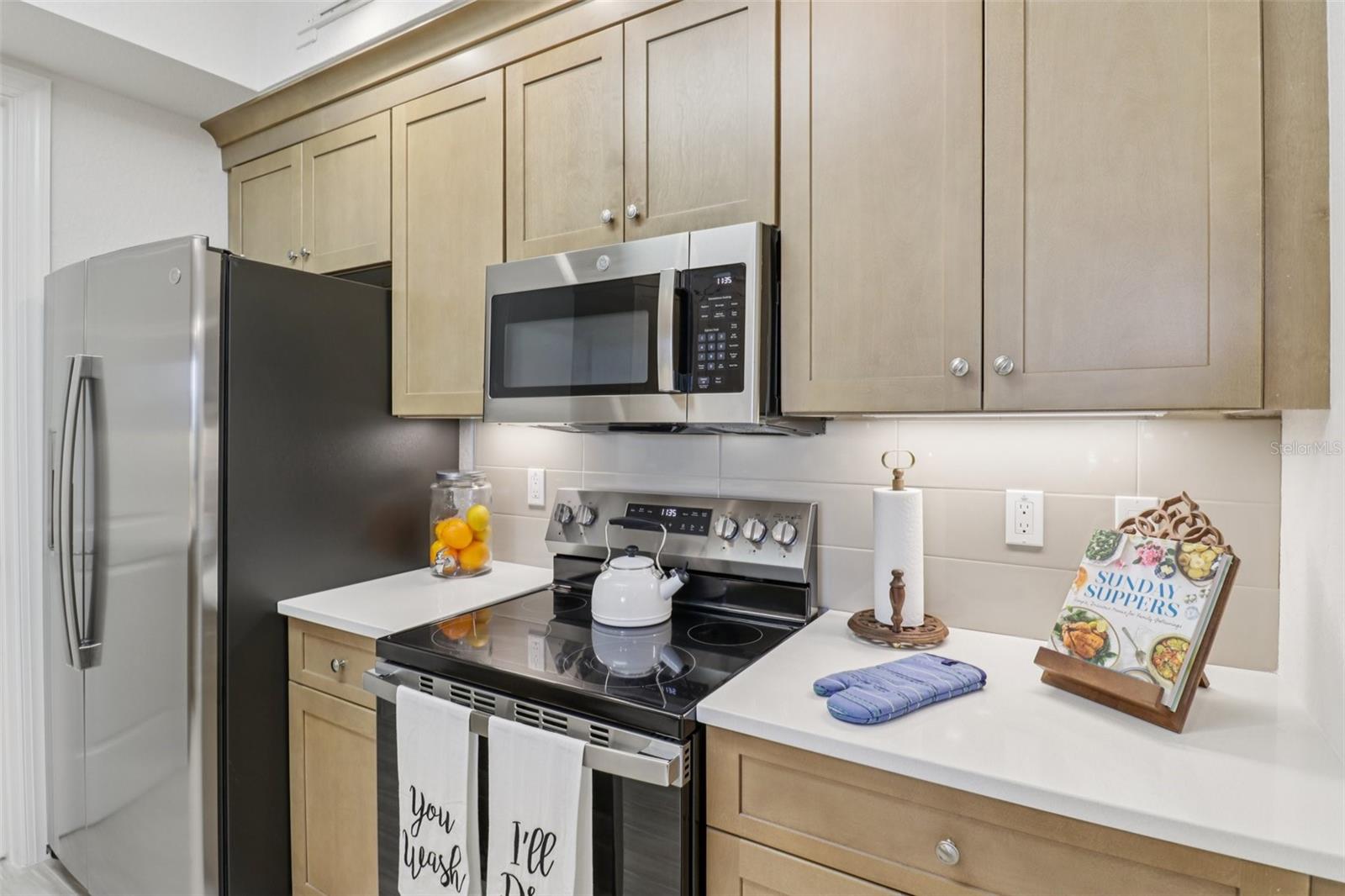 7 RIVERWALK DR #406 — photo 8