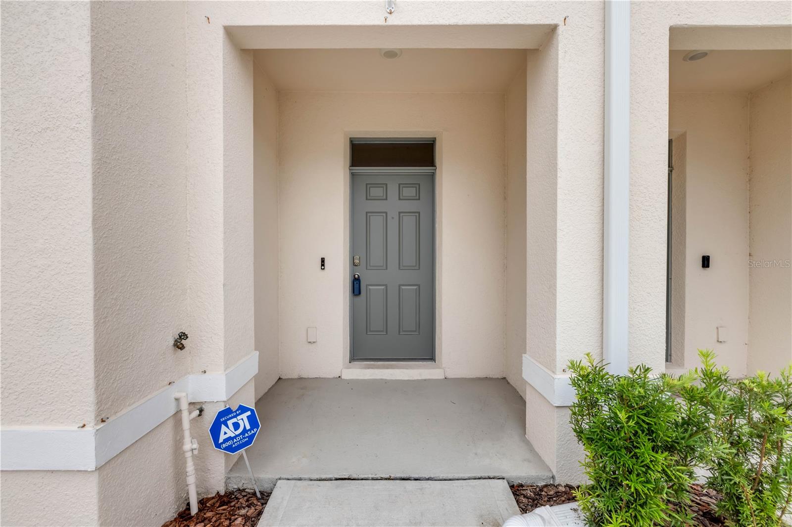 148 REENA DR — photo 2