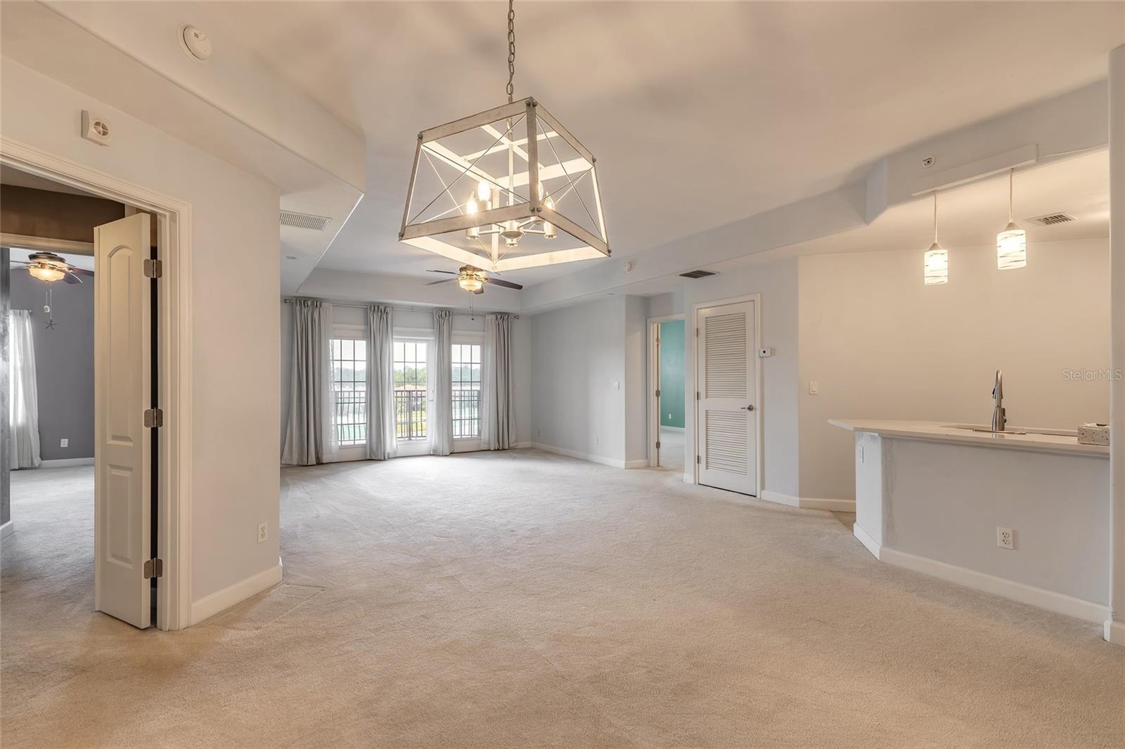 424 LUNA BELLA LN #415 — photo 7