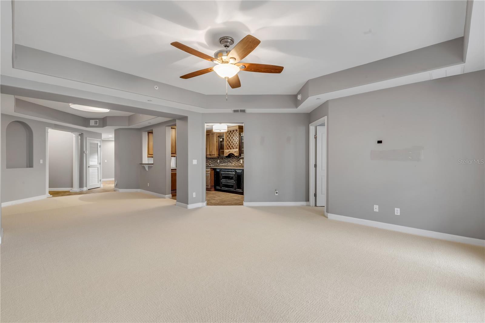 424 LUNA BELLA LN #231 — photo 12