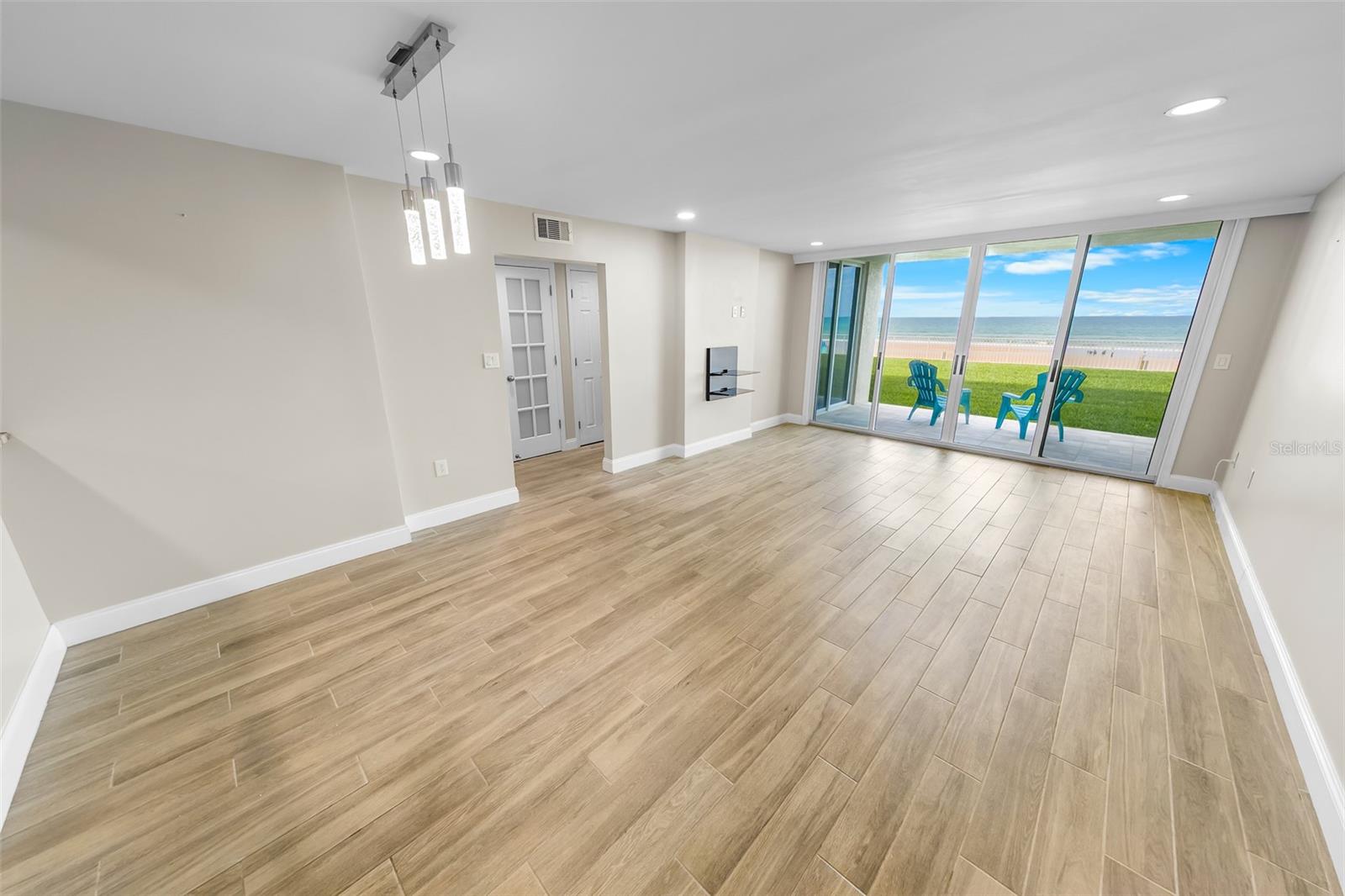 4495 S ATLANTIC AVE #104 — photo 4