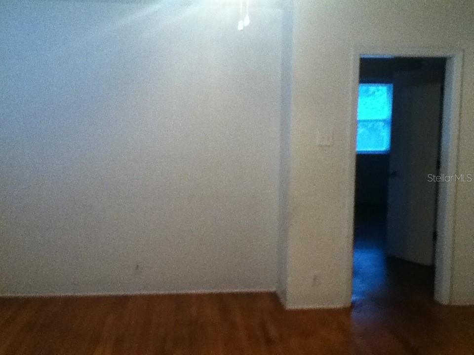 486 OAK ST — photo 7