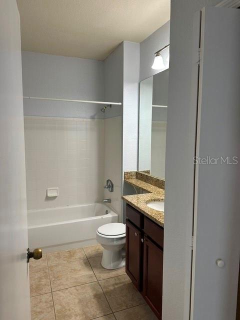 102 VISTA VERDI CIR #124 — photo 3