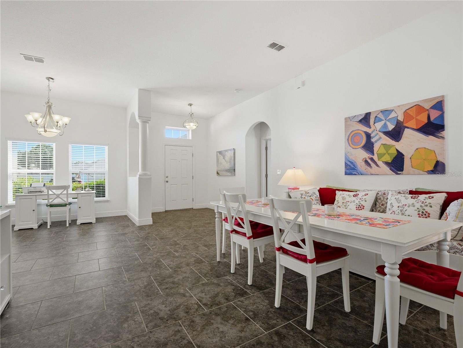 695 GRAPE IVY LN — photo 12