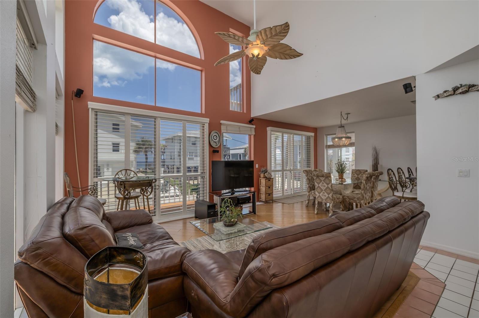 6854 S ATLANTIC AVE — photo 6