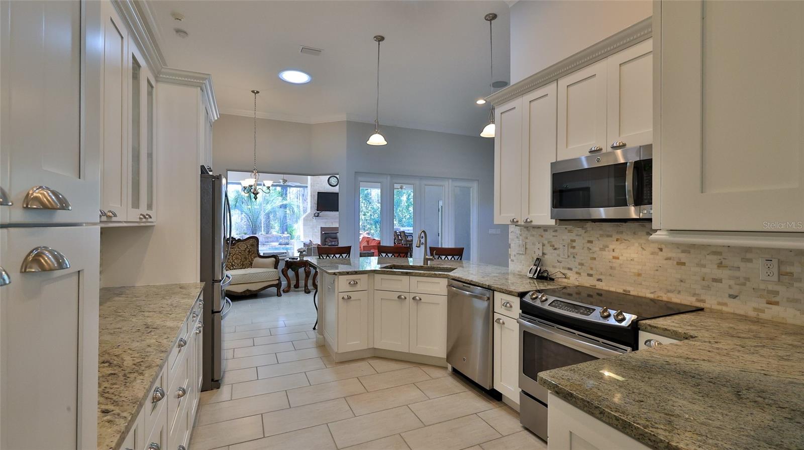 2904 PALMA LN — photo 11