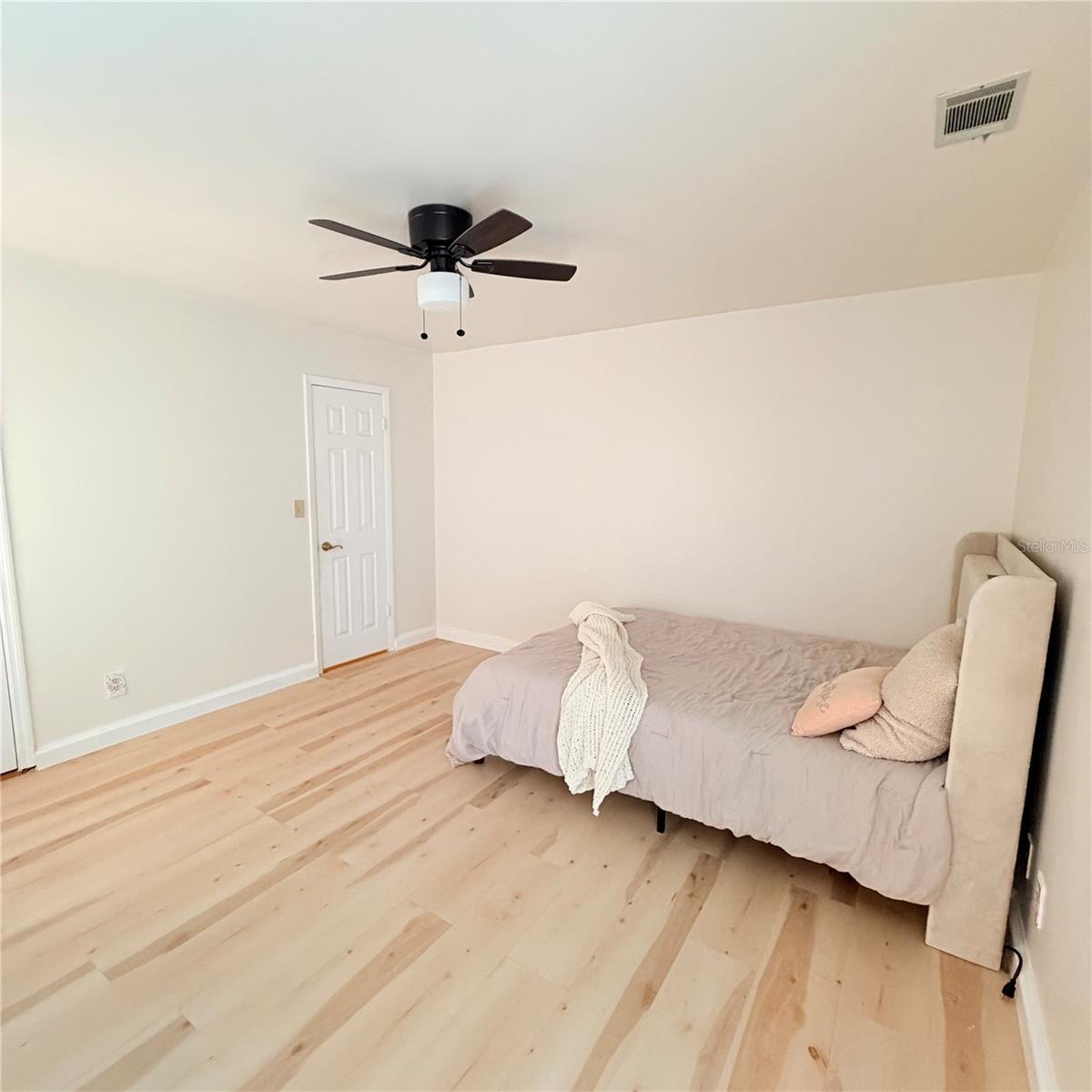 229 SURF SCOOTER DR — photo 8