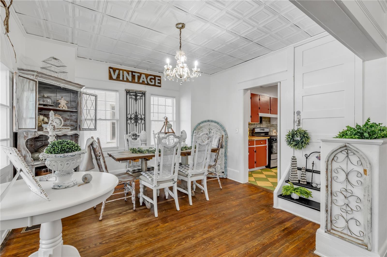 407 MAGNOLIA ST — photo 10