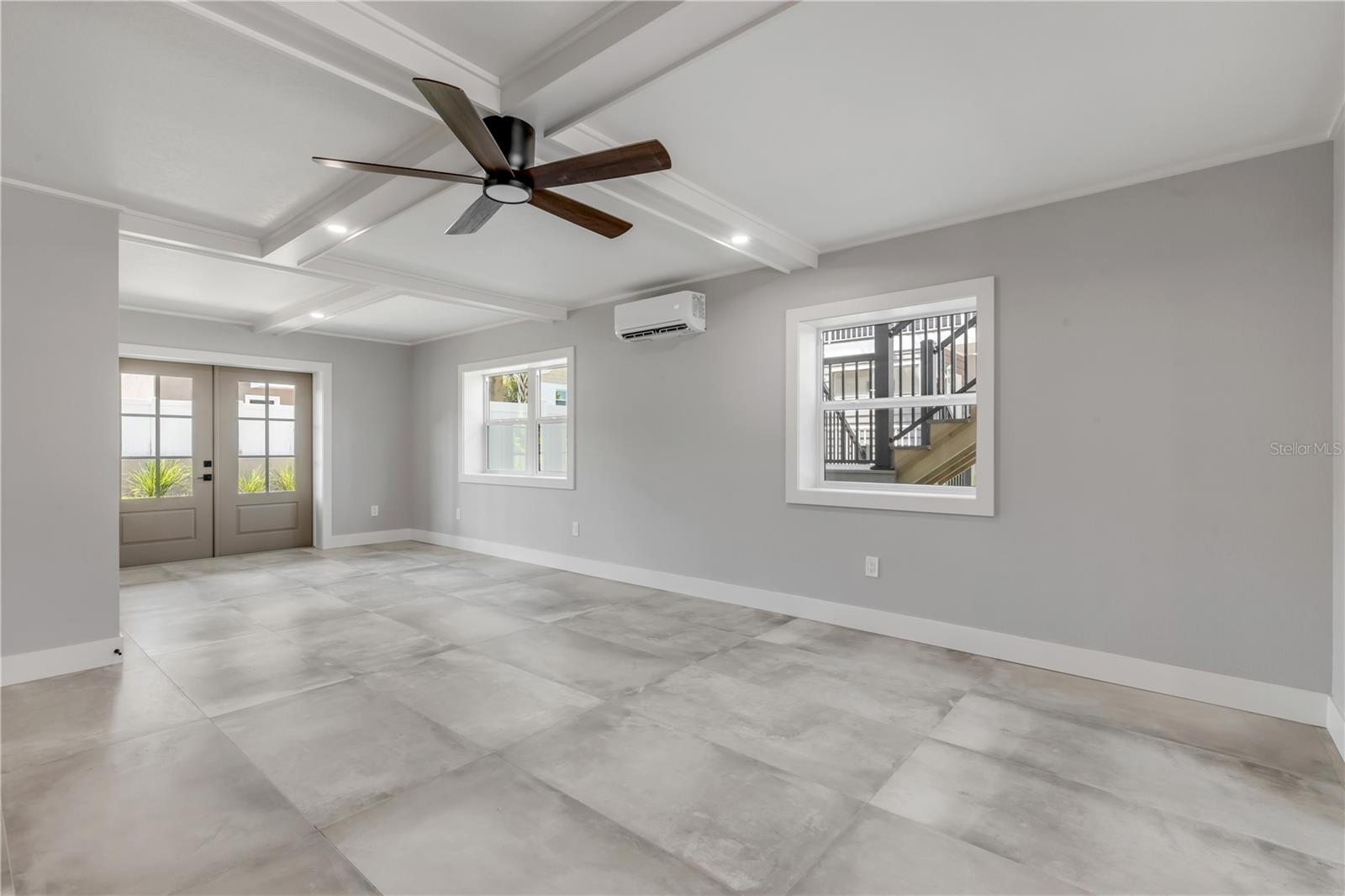 830 EEL AVE — photo 10