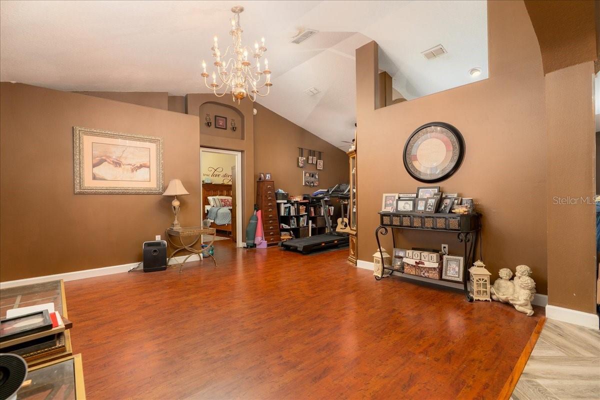 1272 S SEAGATE DR — photo 5