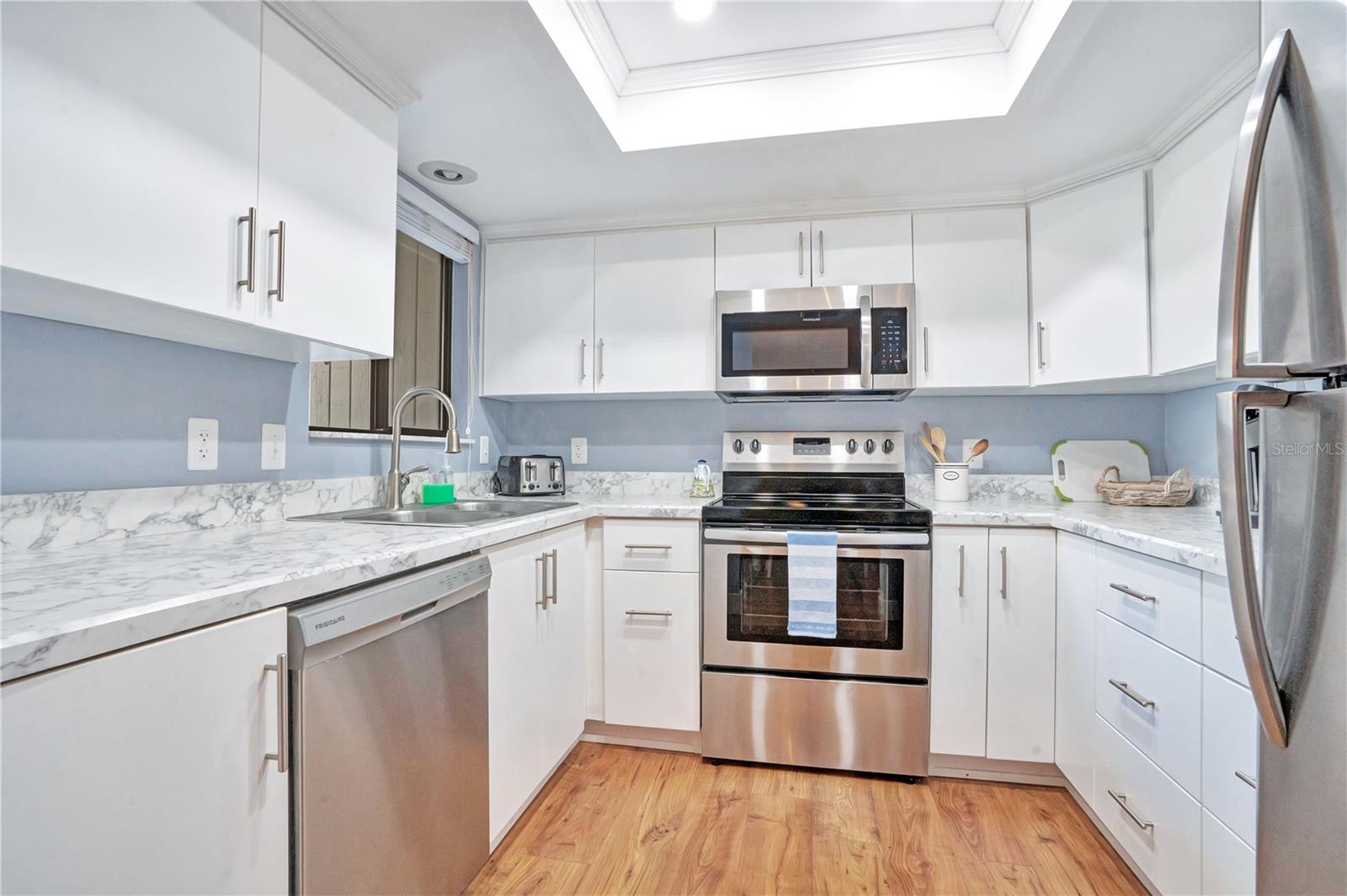 4338 SEA MIST DR — photo 7