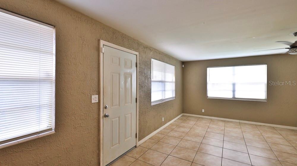 347 PLEASANT ST — photo 3