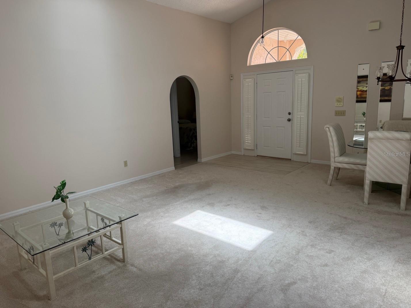 540 CEDAREDGE DR — photo 2