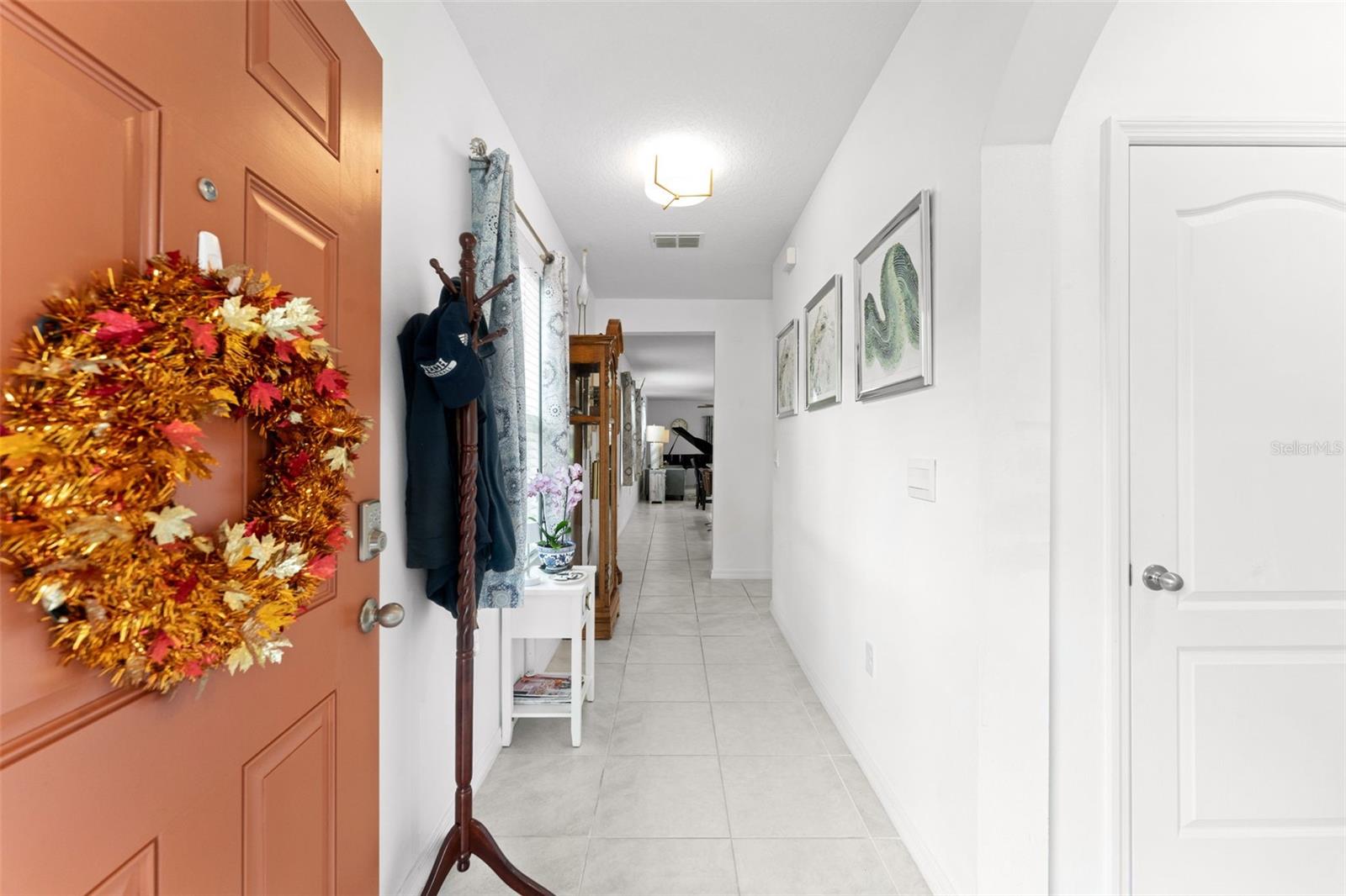 279 CARYOTA CT — photo 5