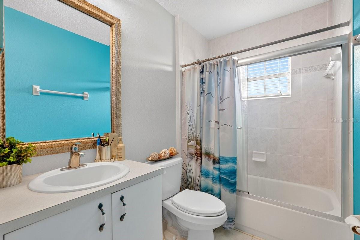 971 LEYBURN DR — photo 11