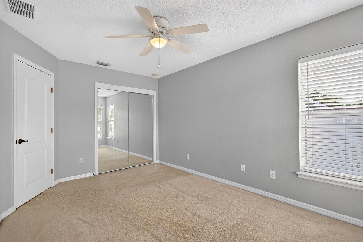 971 LEYBURN DR — photo 9
