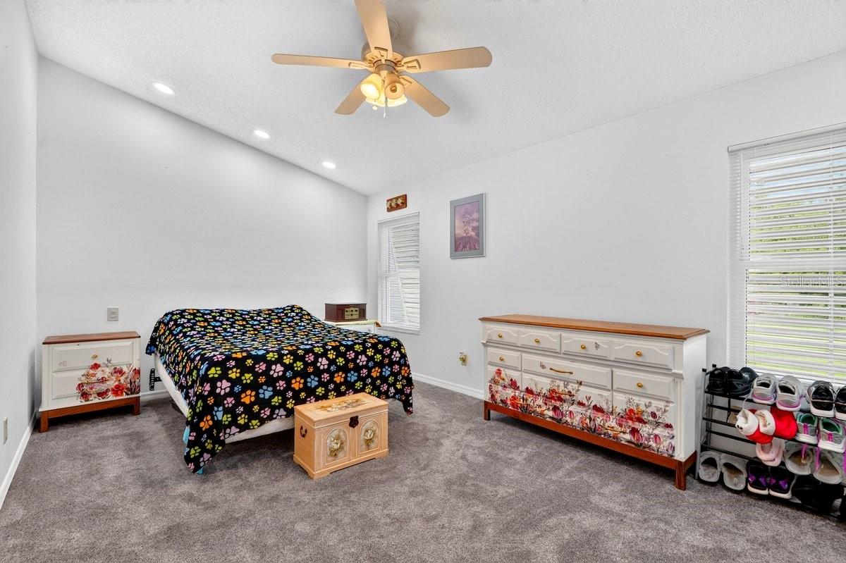 786 PINE SHORES CIR — photo 11