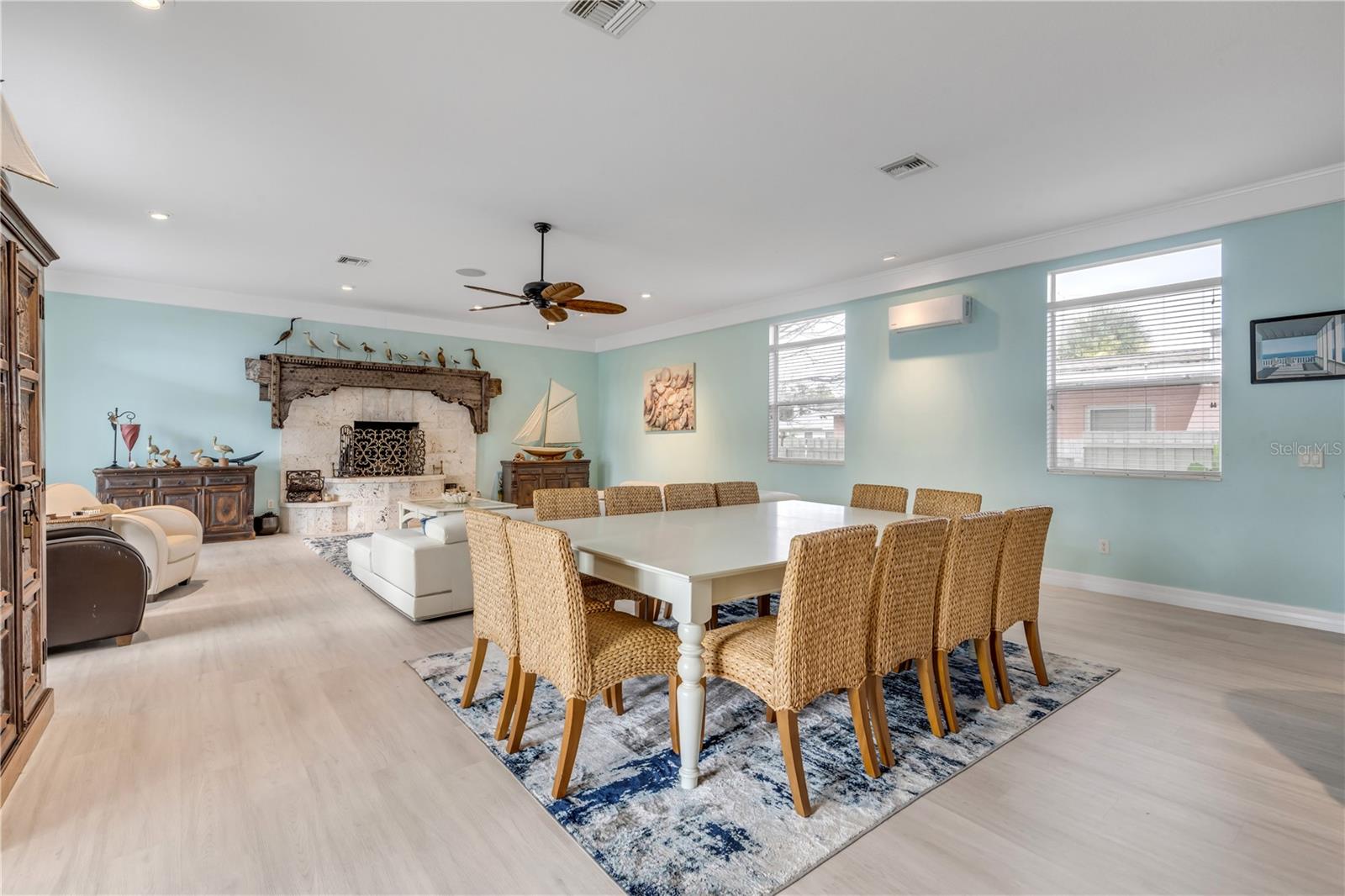 708 OCEAN AVE — photo 9