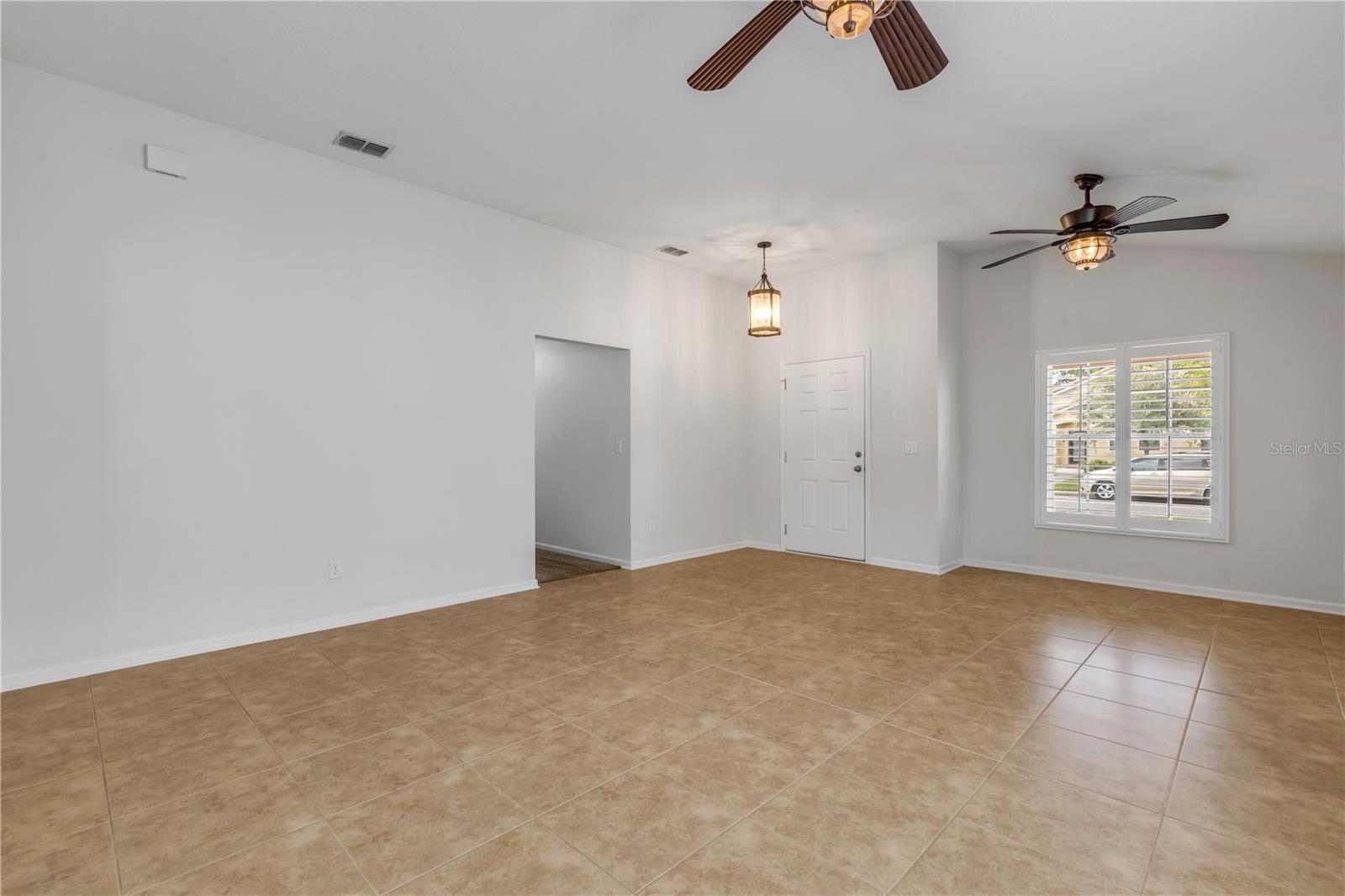 3450 VELONA AVE — photo 7