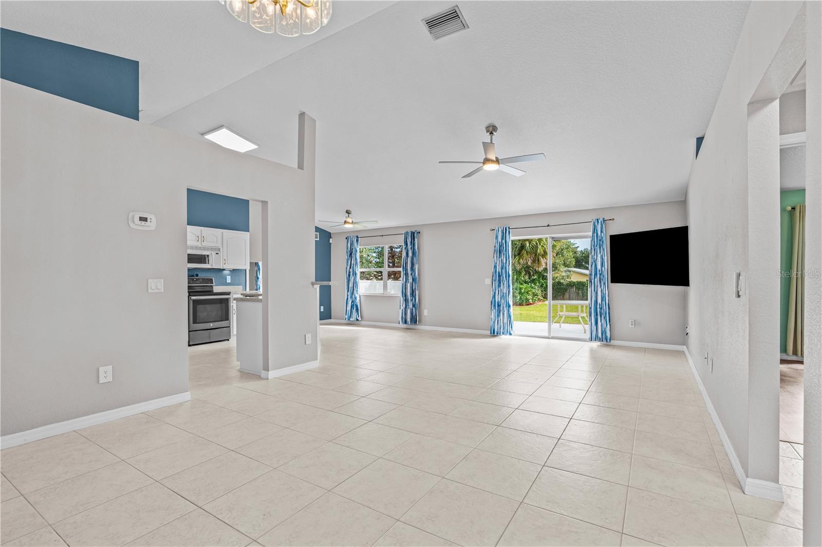 2511 GLENWOOD AVE — photo 12