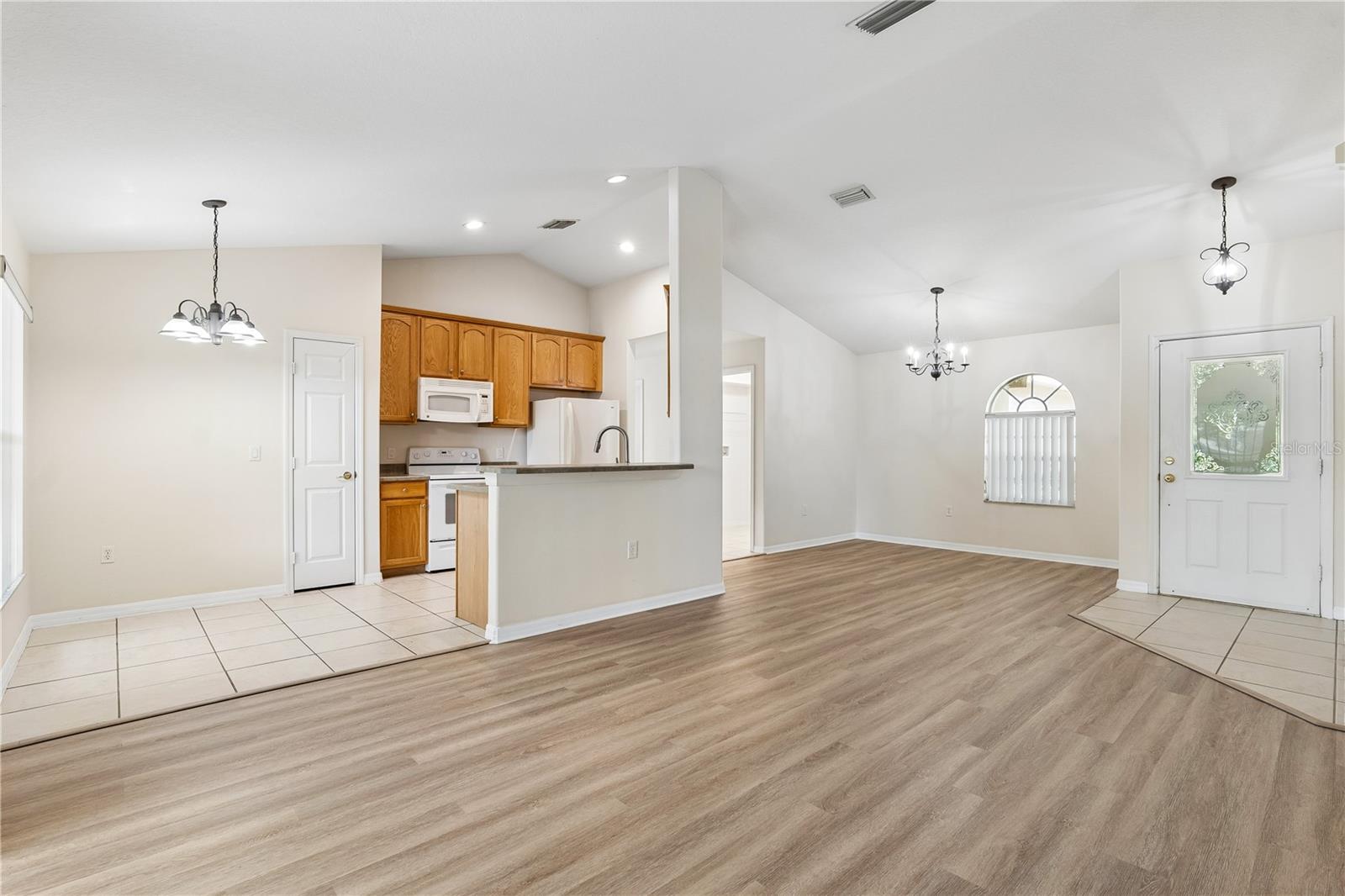 3042 WILD PEPPER AVE — photo 6