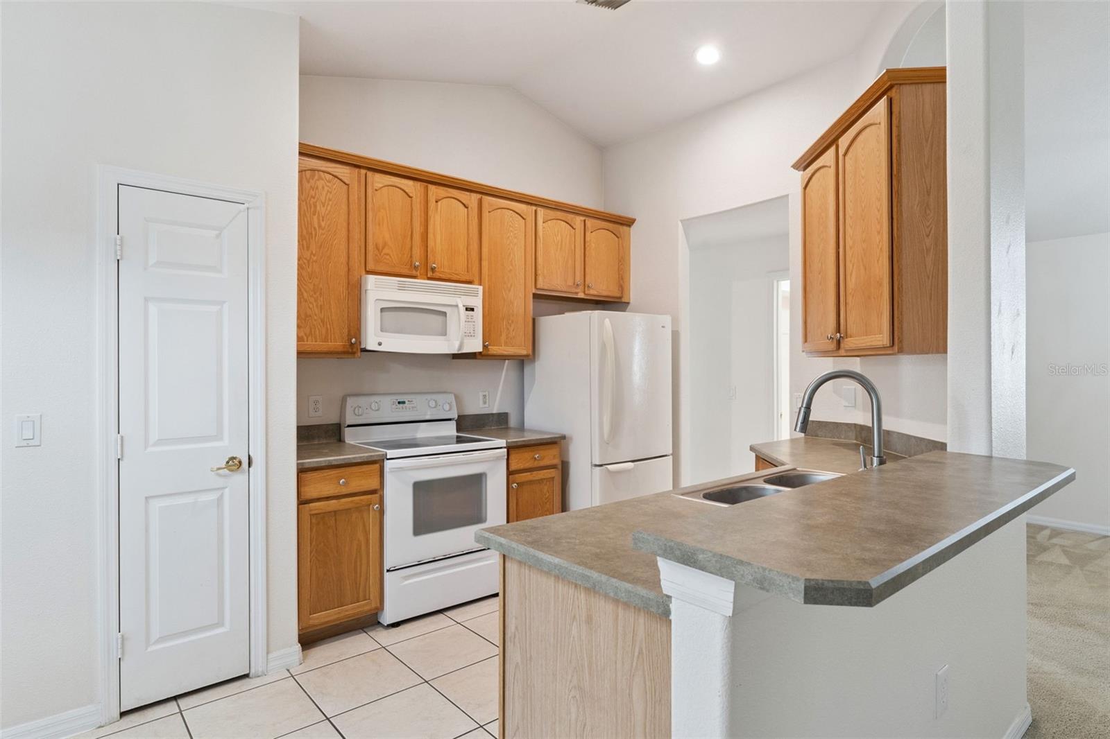 3042 WILD PEPPER AVE — photo 8